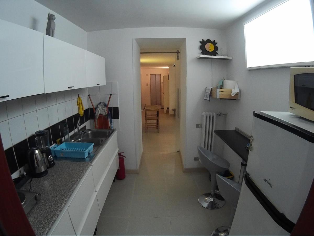 Central Private Flat By Old Town, Shops, Restaurants Bari Esterno foto